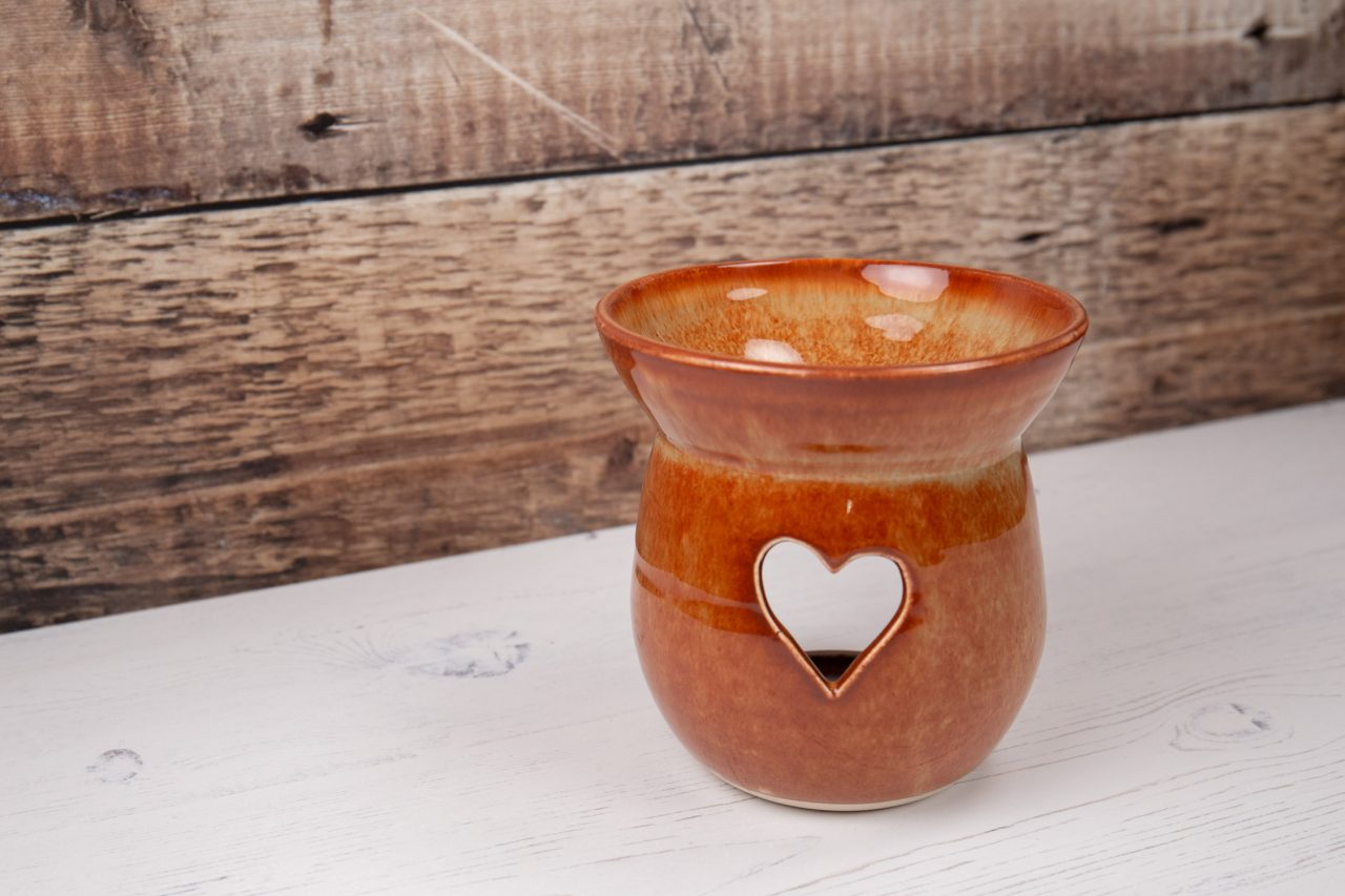 Heart Essential Oil Burner - Fiery Orange