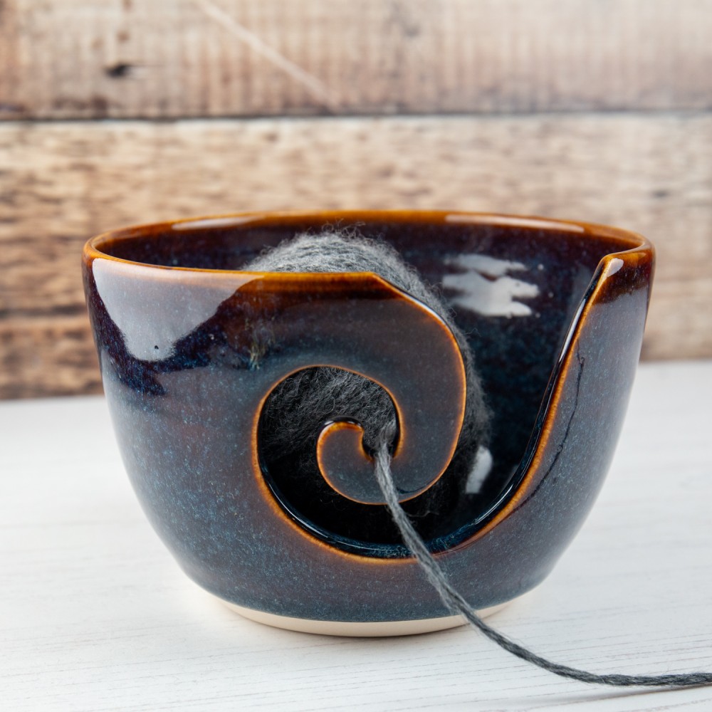 Yarn Bowl – Blue Amber